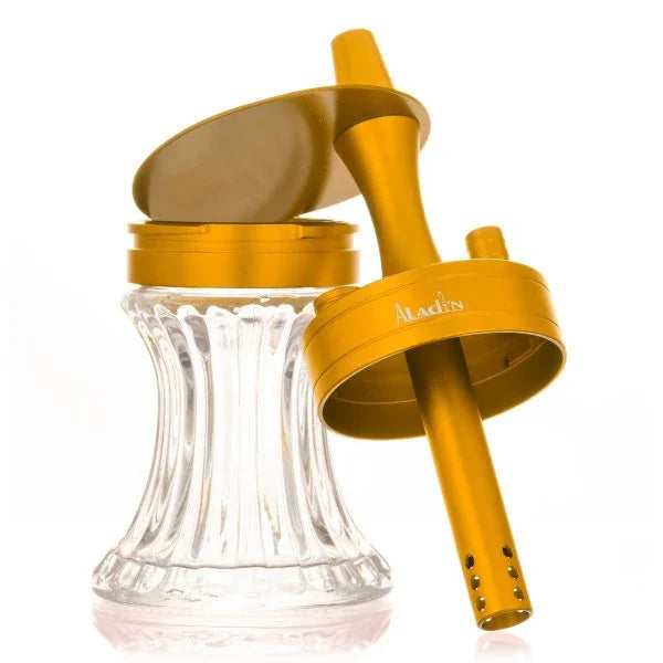 Aladin 2 Go Alu Goud waterpijp in goud, complete shisha set met tas op witte achtergrond