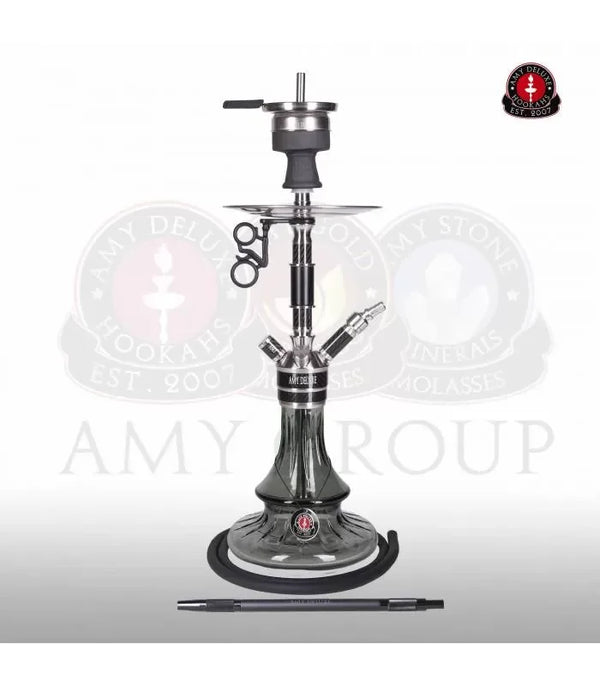 Amy Deluxe SS26.02 Zwart waterpijp van roestvrij staal met zwarte glazen vaas en kliksluitsysteem, medium formaat 45-65 cm