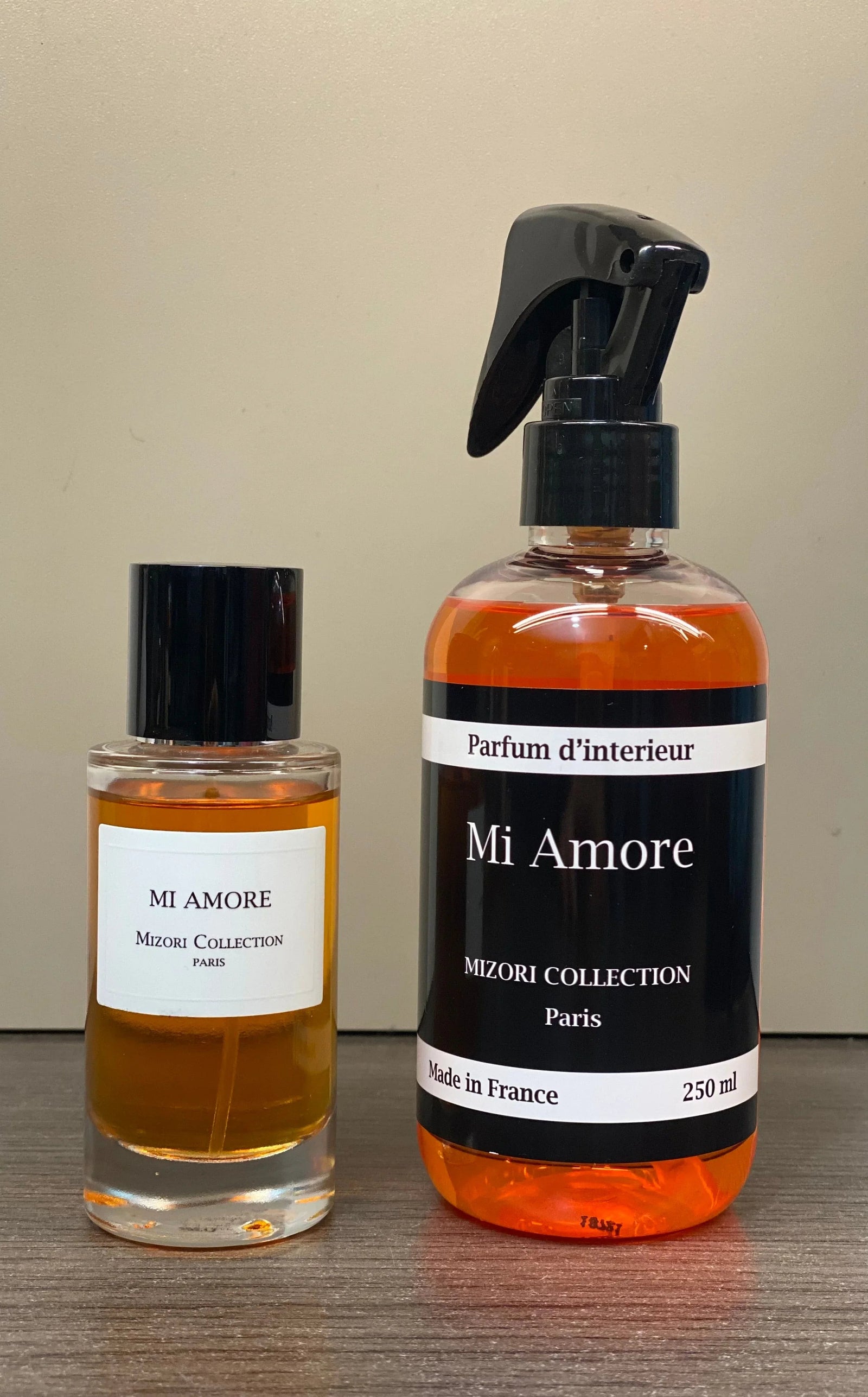 Mi Amore spray parfum d'interieur van Mizori Collection Paris - 250 ml fles