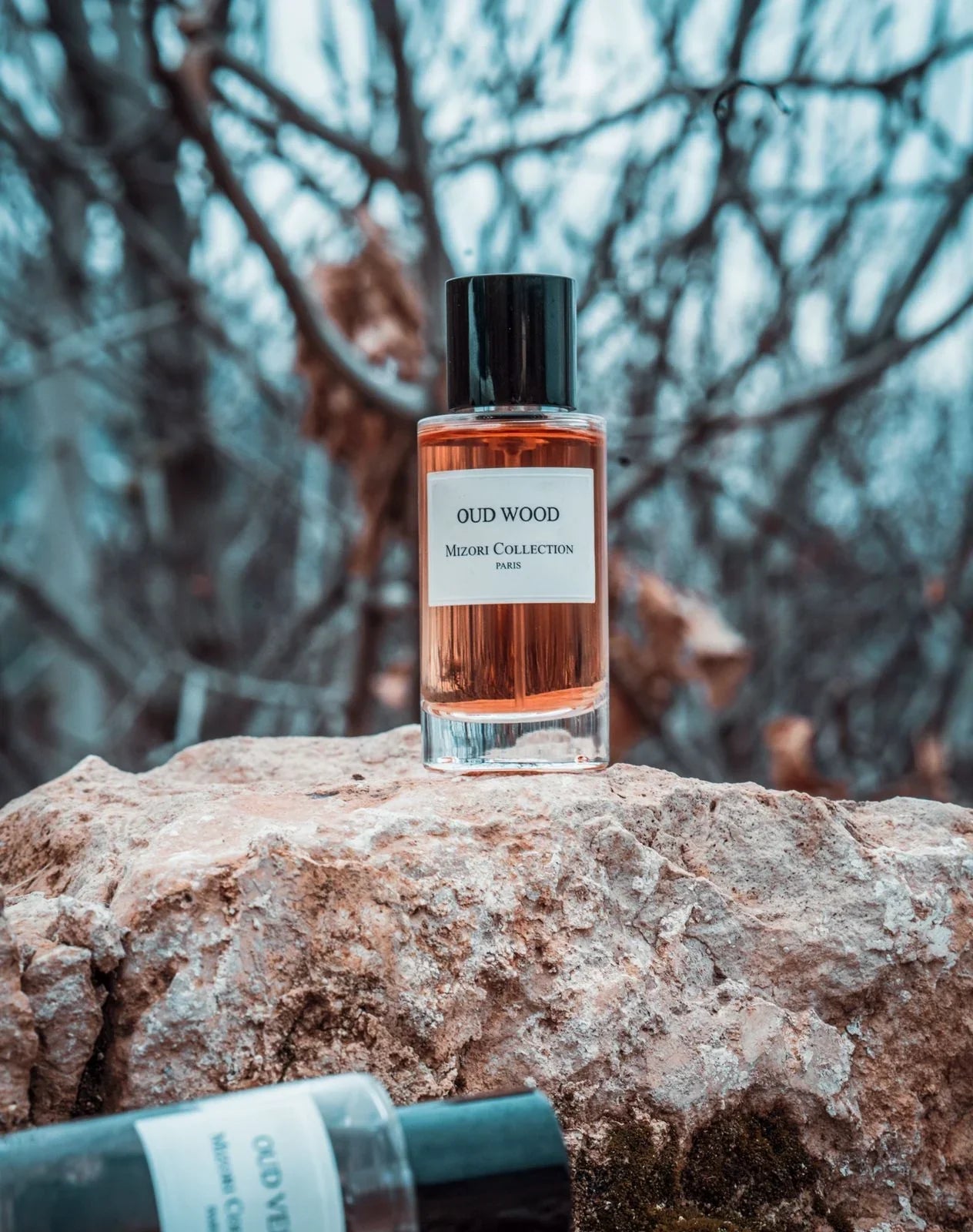Mizori Collection Paris eau de parfum Oud Wood 50 ml zijaanzicht